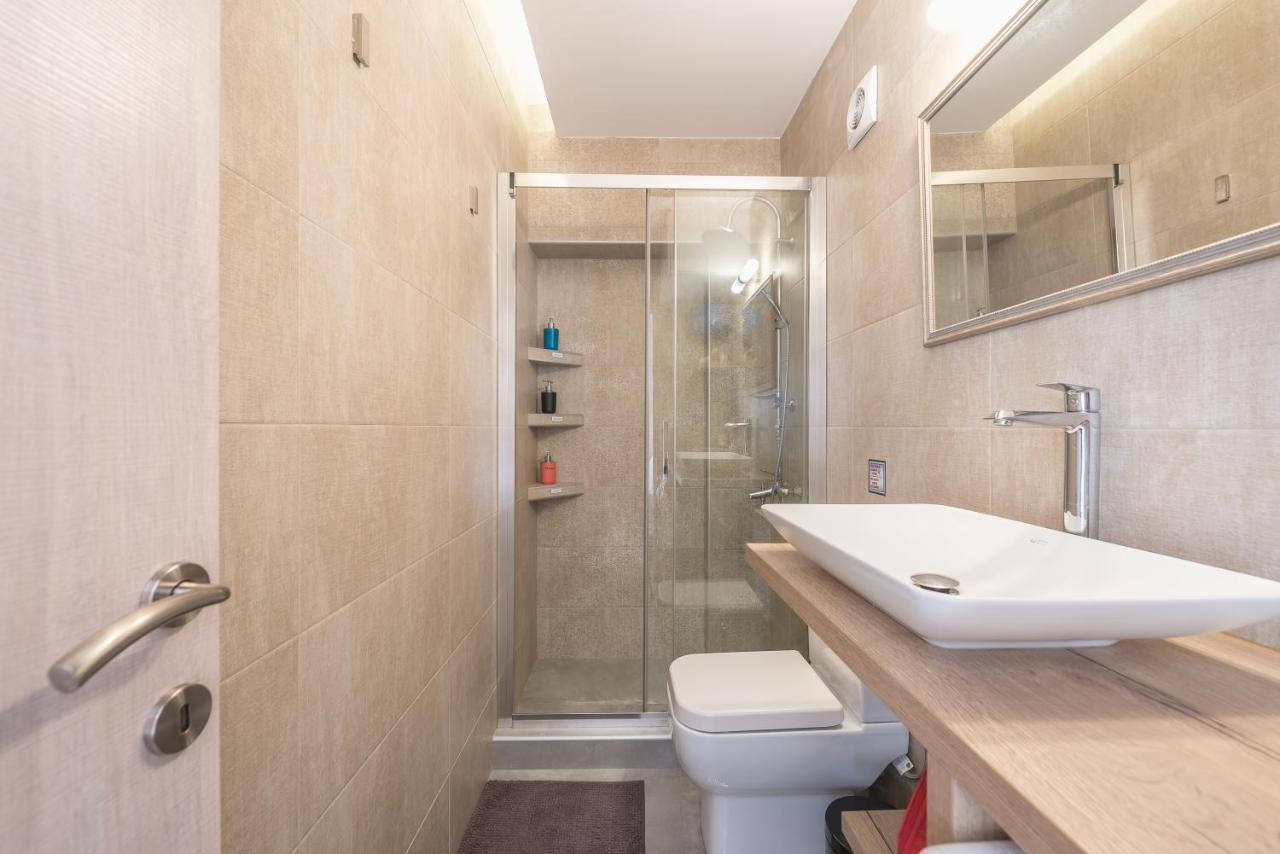 ✰Bright, Renovated, Spacious And Cosy Studio✰ Афины Экстерьер фото